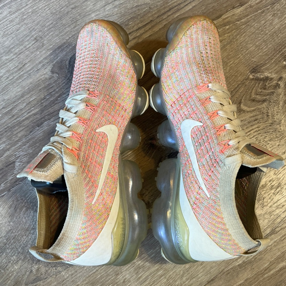 Nike Air VaporMax 3.0 Sunset Tint Pink Flyknit Running Shoes AJ6910-008 Womens 8